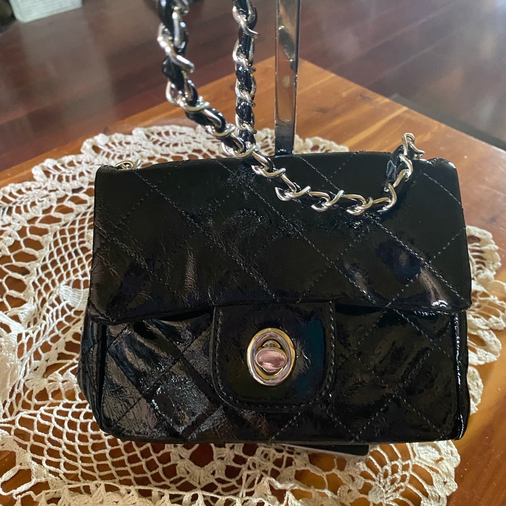 SALE 🌺Black Quilted Chain Crossbody Shoulder Bag NWT